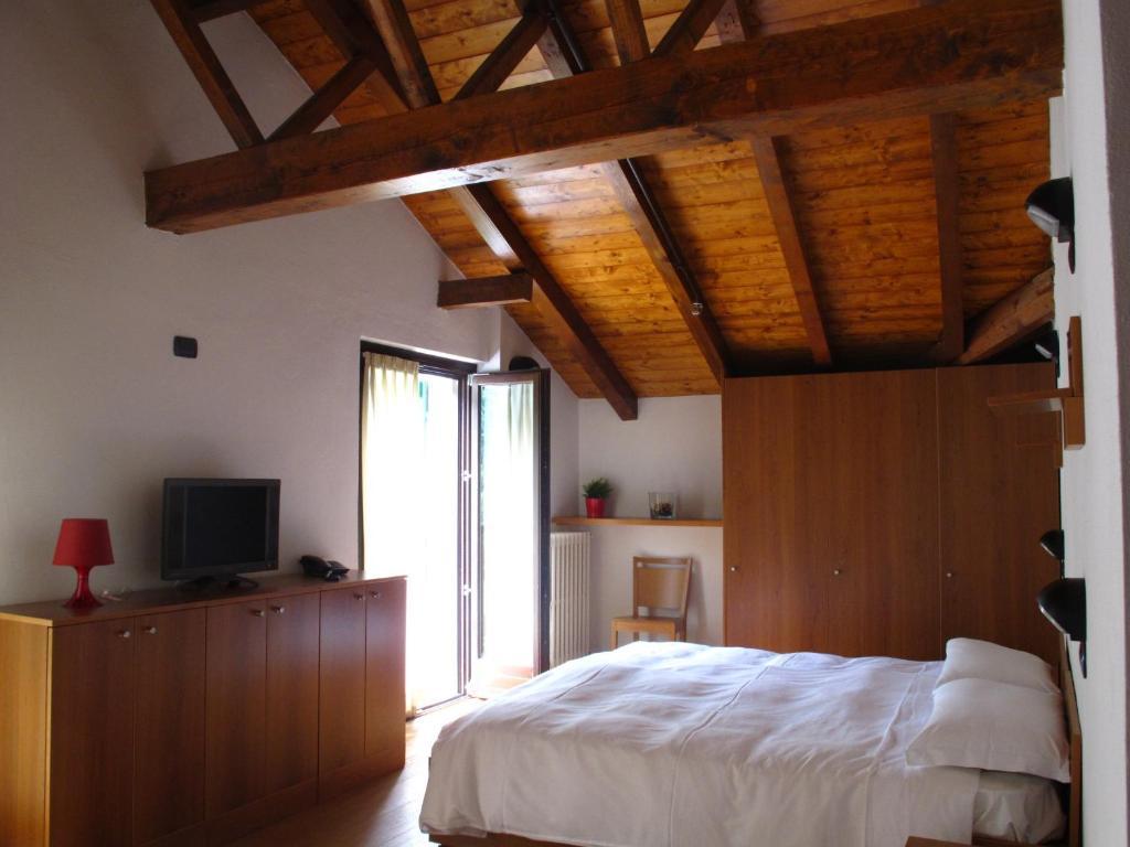 Casa Alpina Don Guanella Bed & Breakfast Macugnaga Room photo